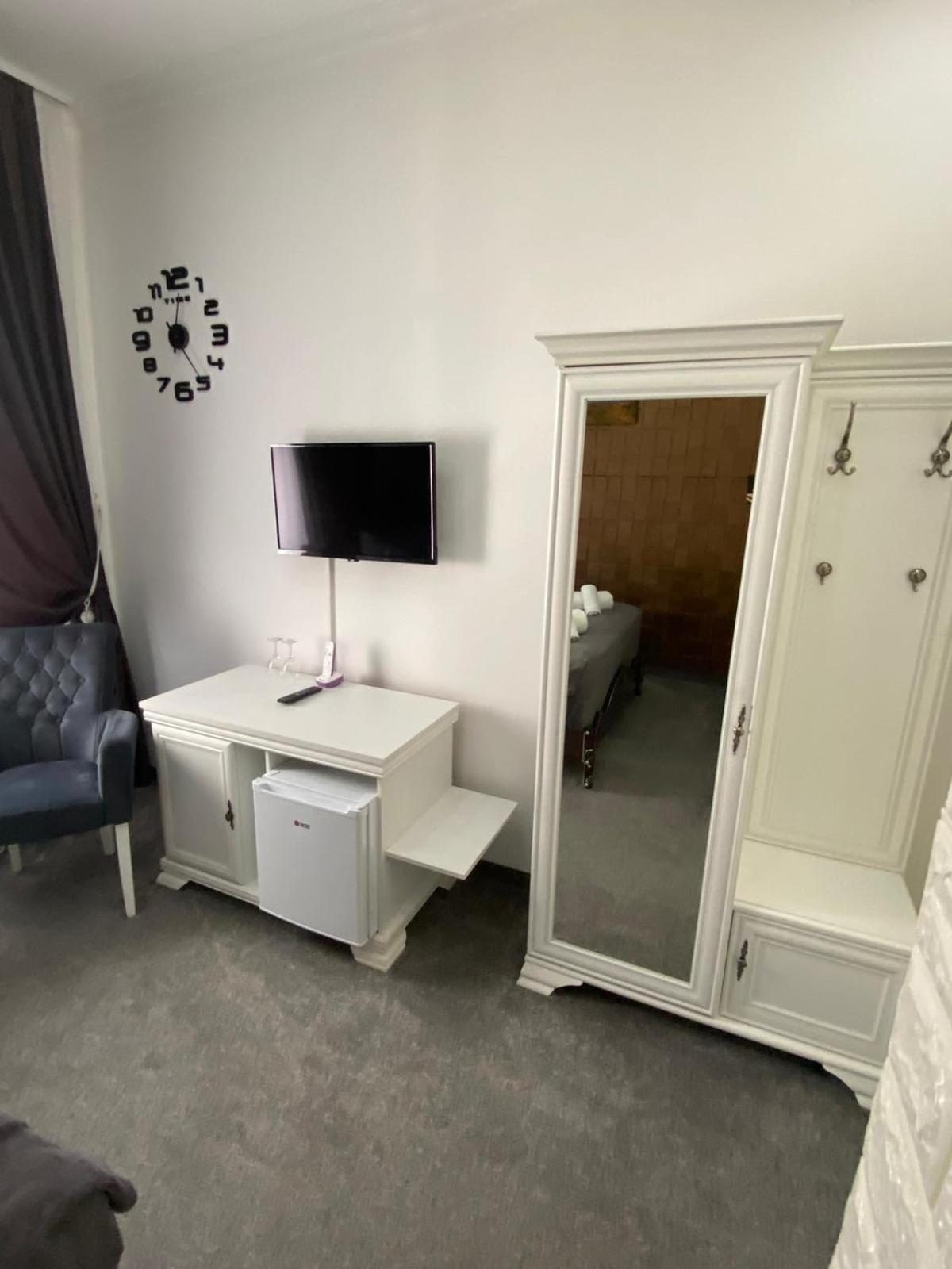Hotel Palace Velika Kladusa Ngoại thất bức ảnh