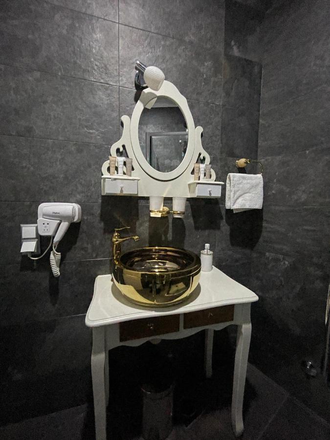 Hotel Palace Velika Kladusa Ngoại thất bức ảnh